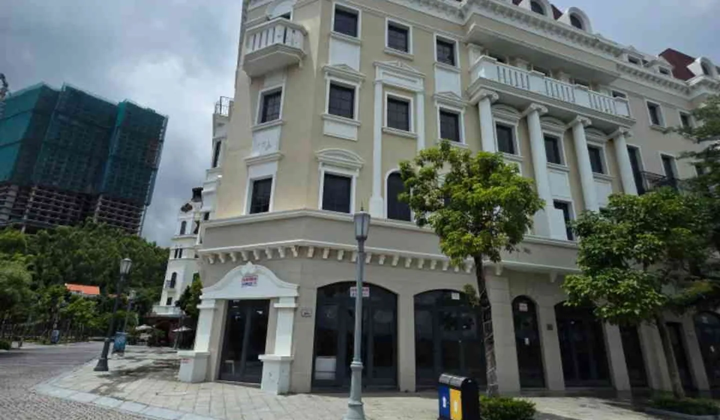 Bán shophouse 4 tầng tại phường Bãi Cháy, trung tâm khu du lịch sầm uất... Bán Shophouse tại Bãi Cháy, Quảng Ninh 01