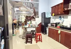 HXT Huỳnh Thị Hai, Quận 12, 95m2, 3 tầng BTCT, mái đúc, 7PN, chưa tới 5 Tỷ.... Bán nhà riêng tại Trung Mỹ Tây, Hồ Chí Minh 02