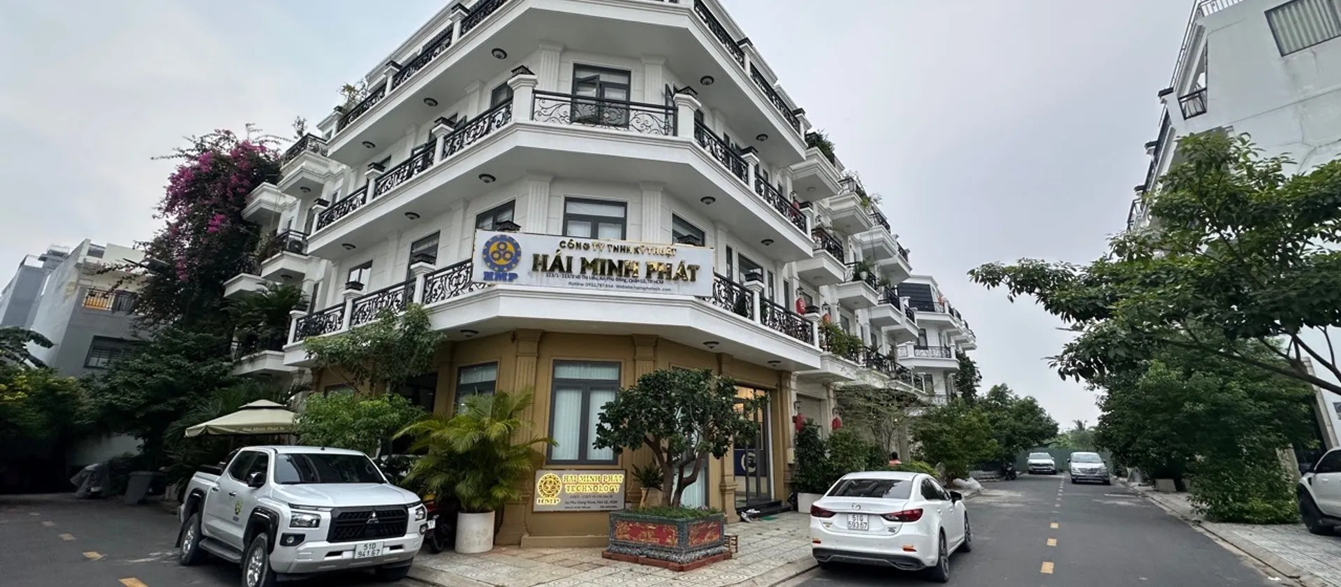 Nhà lô góc 3 mặt tiền siêu thoáng tại An Phú Đông... Bán nhà riêng tại An Phú Đông, Hồ Chí Minh 01