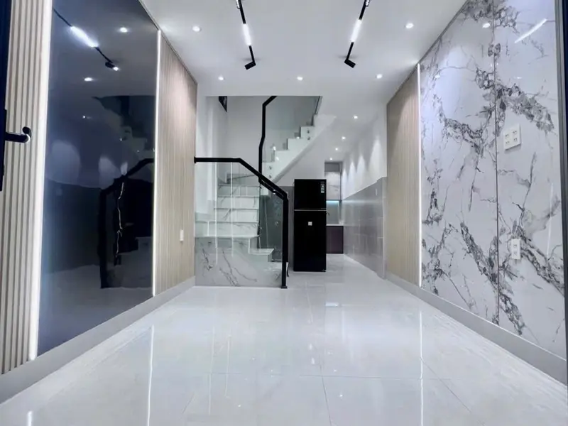 Bán nhà riêng 2 tầng diện tích 27m2 tại phường 10, Tân Bình, phù hợp kinh doanh nhỏ... Bán nhà riêng tại Bảy Hiền, Hồ Chí Minh 01