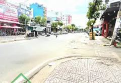 CHỈ 11 TỶ - MTKD LÊ VĂN QUỚI – DT: (4,8 x 19) - ĐANG CÓ DÒNG TIỀN 12 TRIỆU/THÁNG – GẦN NGÃ TƯ 4 X... Bán nhà mặt phố tại Bình Hưng Hòa, Hồ Chí Minh 01
