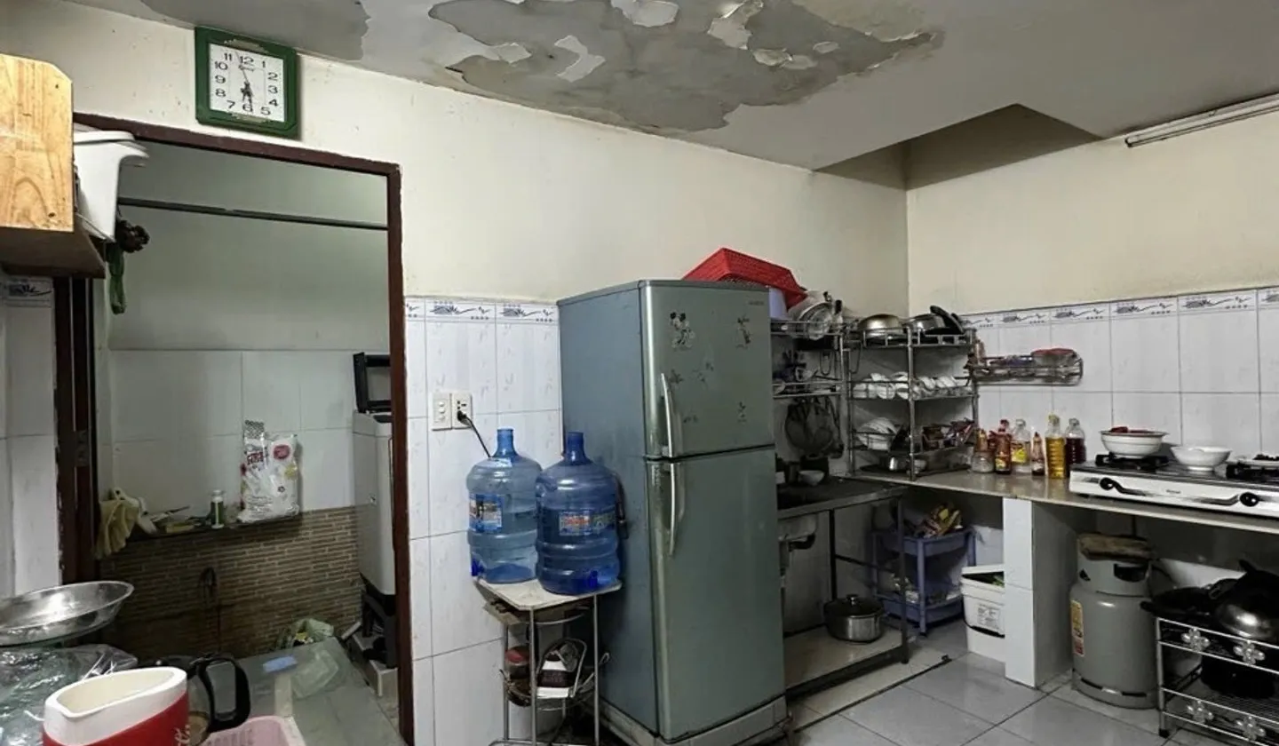 Bán nhà 2 tầng 69m2 mặt tiền 4m hẻm ôtô Bình Tân giá 5,9 tỷ... Bán nhà riêng tại Bình Hưng Hòa, Hồ Chí Minh 01