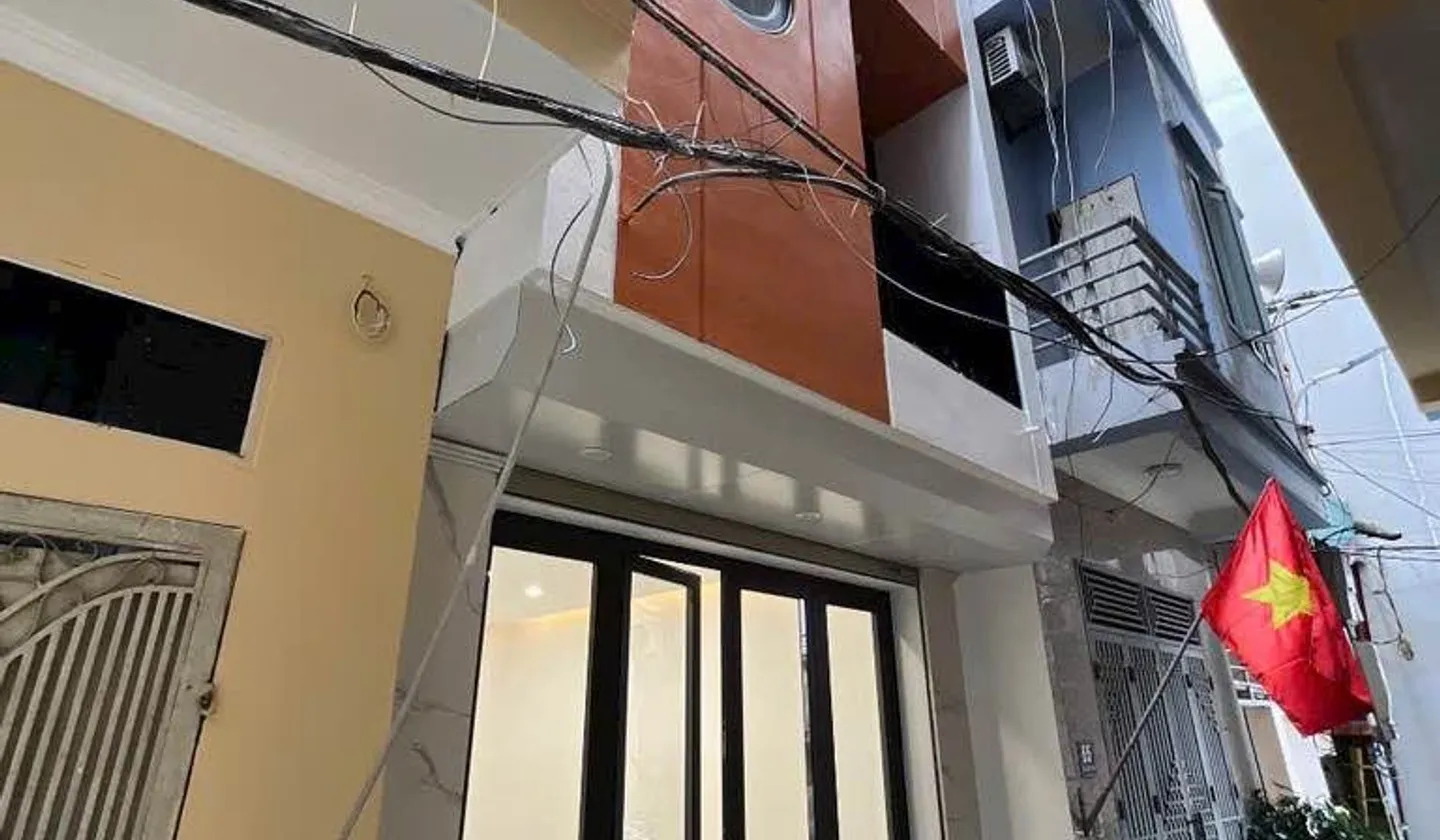 Cơ hội vàng sở hữu nhà 4 tầng hiện đại tại Vĩnh Quỳnh, gần chợ và ô tô tránh... Bán nhà riêng tại Thanh Trì, Hà Nội 01