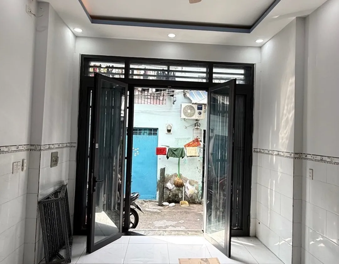 HXH SÁT MẶT TIỀN KÊNH TÂN HÓA - TƯƠNG LAI THÀNH MẶT TIỀN CHÍNH - NHÀ MỚI CỨNG CÁP... Bán nhà riêng tại Tân Phú, Hồ Chí Minh 01