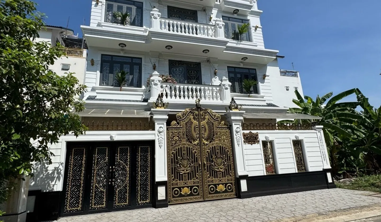 Cơ hội hiếm có sở hữu nhà mặt phố 4 tầng rộng rãi tại Phường Tân Tạo, TP. Hồ Chí Minh... Bán nhà mặt phố tại Tân Tạo, Hồ Chí Minh 01
