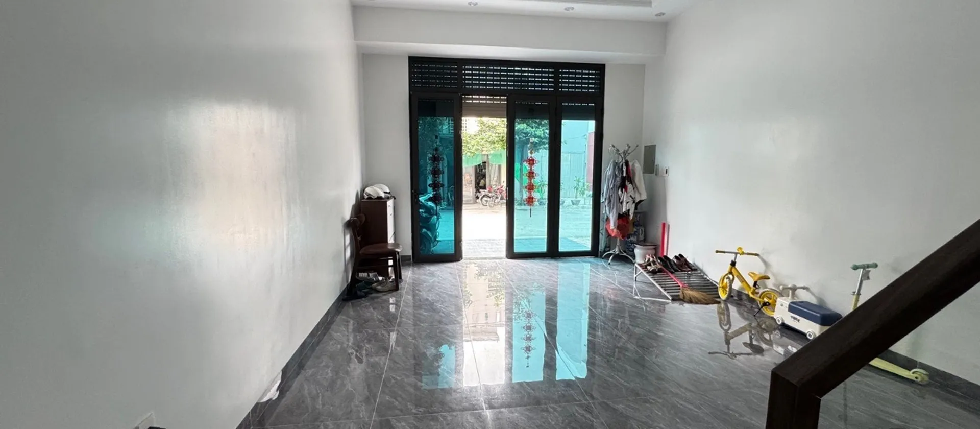 Nhà phố 5 tầng sang trọng với thang máy, nội thất cao cấp tại khu TĐC A51... Bán nhà mặt phố tại An Biên, Hải Phòng 01