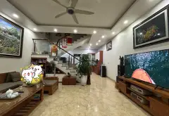 109.3m² - 3 Tầng Ngõ 5 Cao Thắng
- Ngay đầu Cứu Hoả, diện tích rộng thoáng
- Ô tô đỗ cửa ngày đêm... Bán nhà riêng tại Hạ Long, Quảng Ninh 01