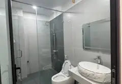 Bán nhà Phố Đại Từ,50m mới tinh , thang máy , ngõ thông oto.... Bán nhà riêng tại Định Công, Hà Nội 07