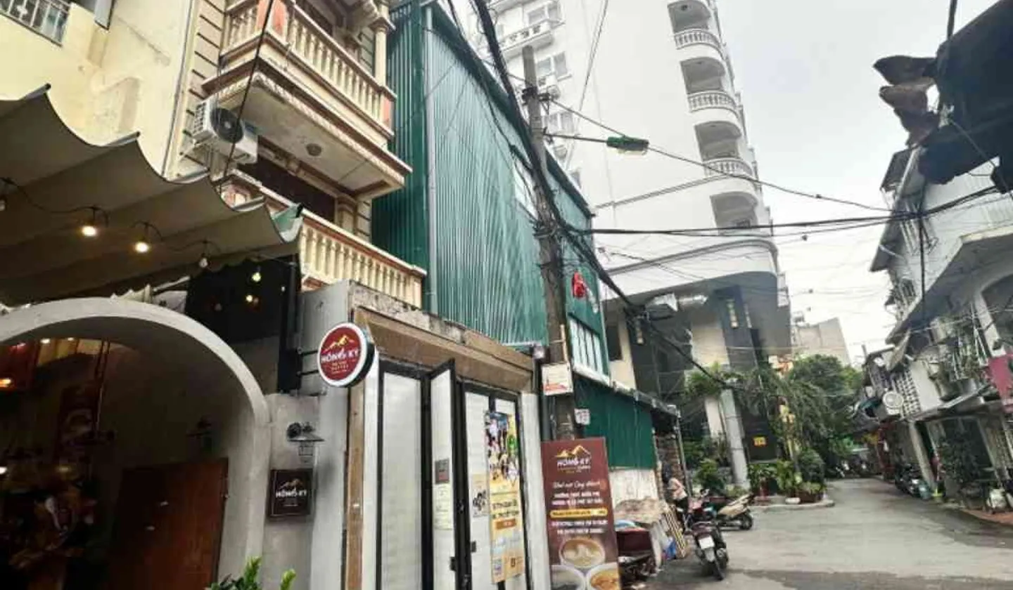 Bán nhà riêng 5 tầng tại phường Đống Đa, Hà Nội, kinh doanh sầm uất, ô tô tránh... Bán nhà riêng tại Đống Đa, Hà Nội 01