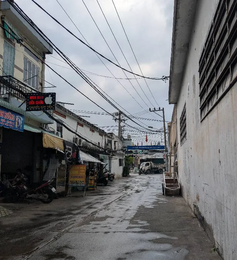 Bán nhà 2 tầng hẻm rộng, xây mới thoải mái tại Phường Thoại Ngọc Hầu... Bán nhà riêng tại Phú Thạnh, Hồ Chí Minh 01