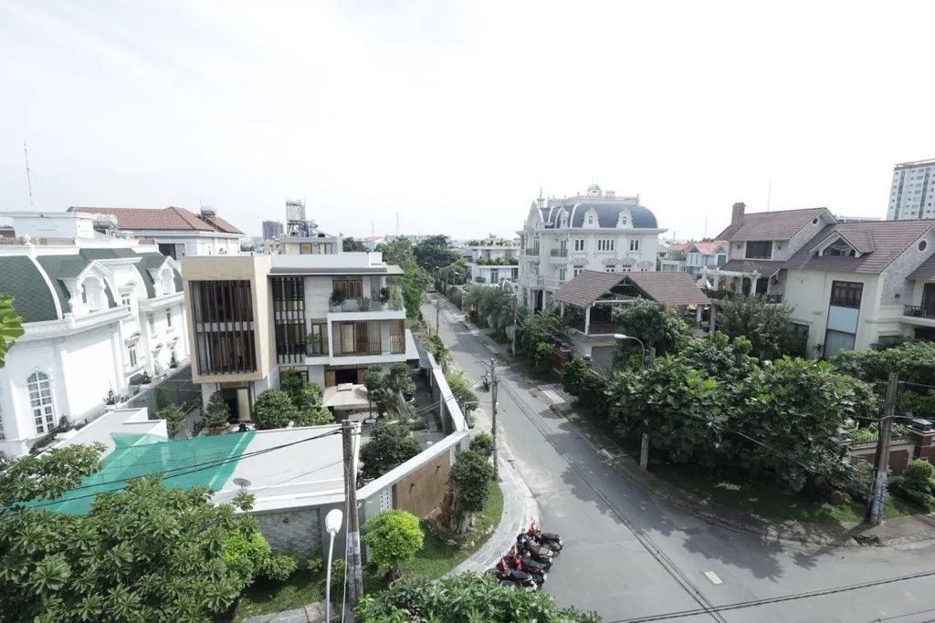 Bán nhà mặt phố lô góc 2 mặt tiền tại Bình Hưng Hòa B, diện tích 177,5 m2, kinh doanh đa ngành... Bán nhà mặt phố tại Bình Tân, Hồ Chí Minh 01