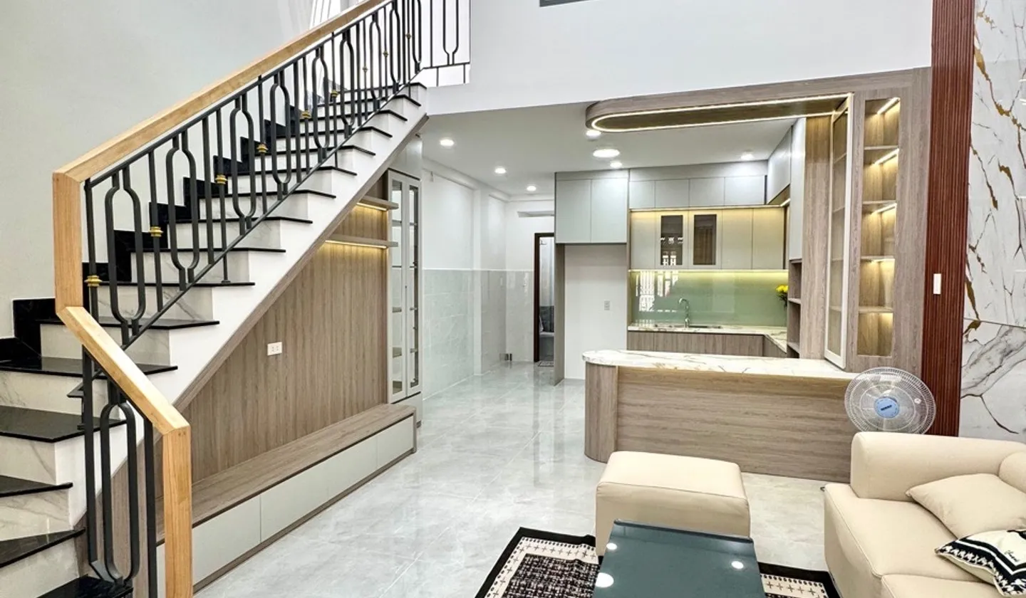 Bán nhà 2 tầng 3 phòng ngủ tại phường Tân Thới Hiệp giá 4.7 tỷ... Bán nhà riêng tại Tân Thới Hiệp, Hồ Chí Minh 01