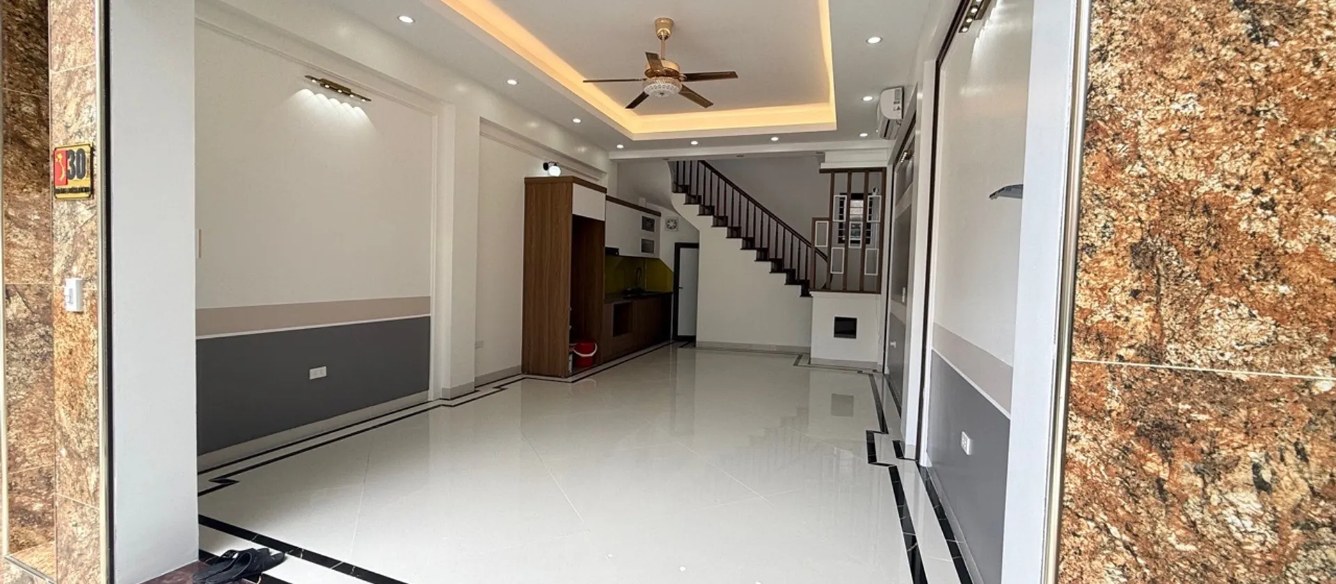 Nhà 5 tầng hiện đại, cách ô tô vài bước tại Tây Tựu- đi bộ ra đại học công nghiệp Khu B... Bán nhà riêng tại Tây Tựu, Hà Nội 01