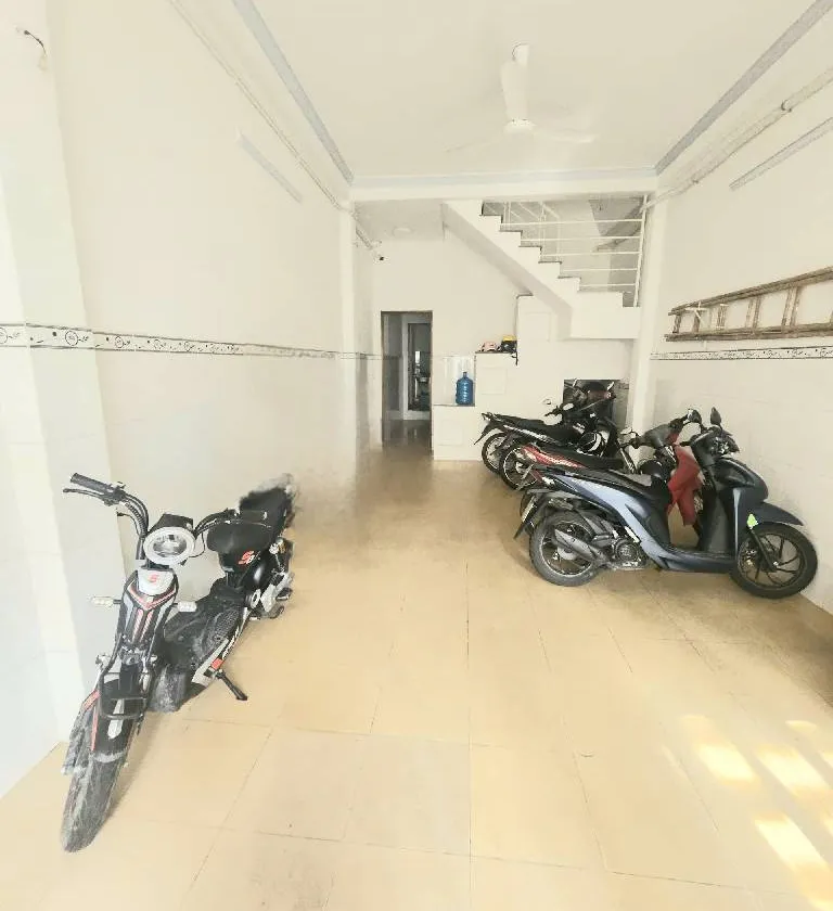 CHDV 10 phòng tại Tân Bình, thu nhập ổn định hàng tháng... Bán owner_side tại Bảy Hiền, Hồ Chí Minh 01