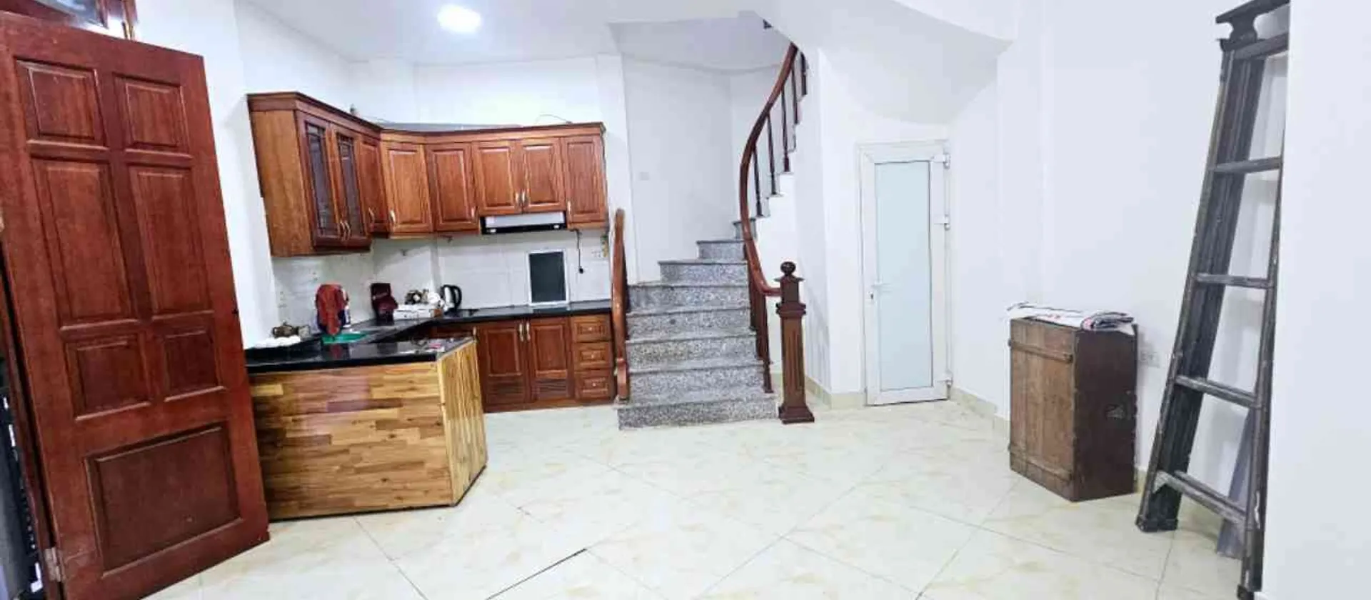 Bán nhà 5 tầng tại Mai Động , phường Tương Mai, Hà Nội, giá 6.8 tỷ... Bán nhà riêng tại Tương Mai, Hà Nội 01