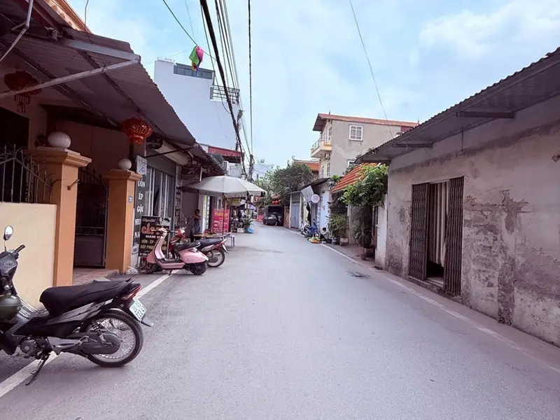 Bán nhà Vân Canh, Ô tô đỗ cửa , DT 33m 5 tầng , giá nhỉnh 6 tỷ... Bán nhà riêng tại Sơn Đồng, Hà Nội 01