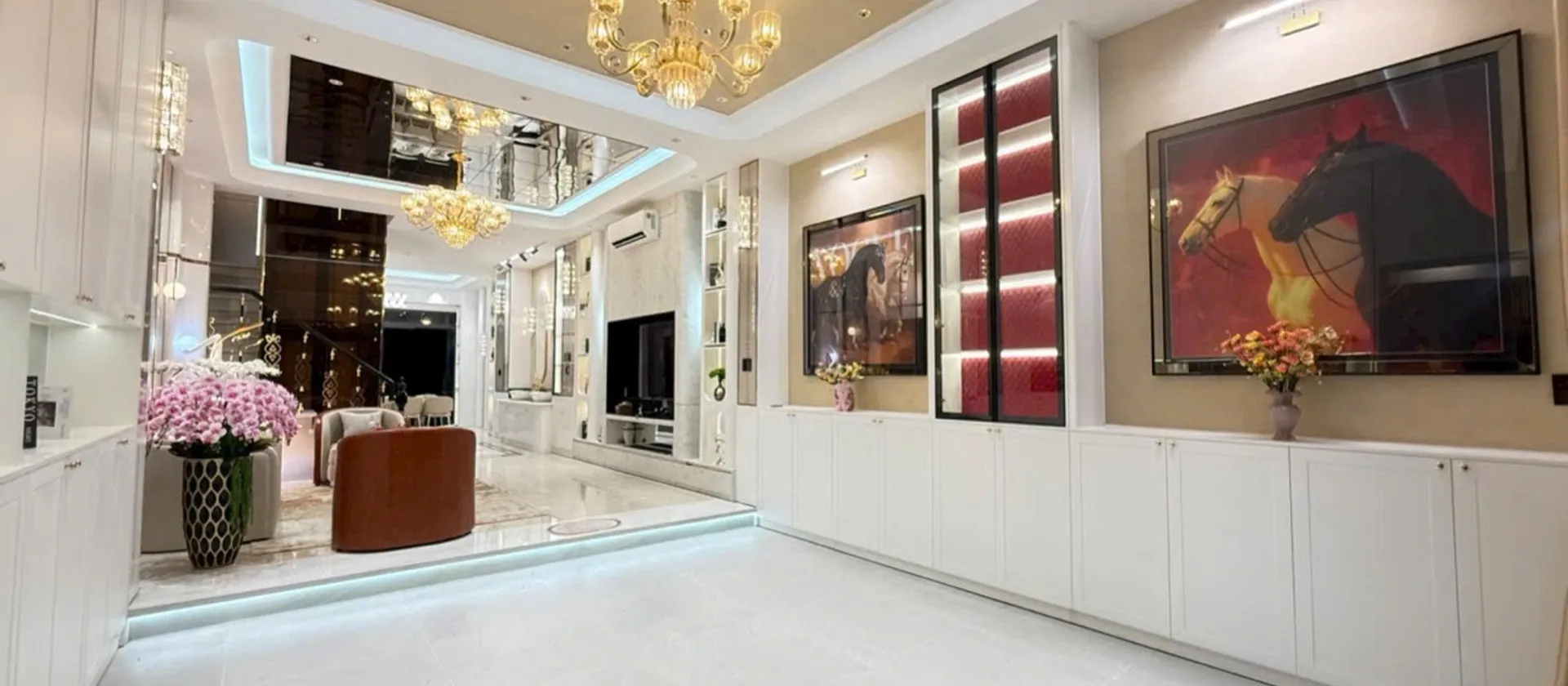 Nhà phố 2 mặt tiền Quận 7 - Đẳng cấp, tiện nghi với thang máy và năng lượng mặt trời... Bán nhà mặt phố tại Tân Mỹ, Hồ Chí Minh 01