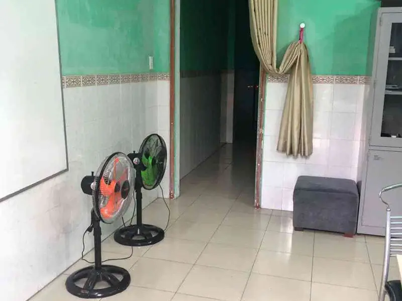 Nhà 2 tầng mặt tiền hẻm lớn quận Phú Thạnh, cơ hội đầu tư tuyệt vời... Bán nhà riêng tại Phú Thạnh, Hồ Chí Minh 01