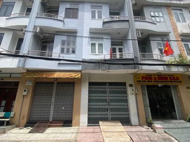 Bán nhà mặt phố 4 tầng, 5 phòng ngủ, view công viên tại Quận 8... Bán nhà mặt phố tại Bình Đông, Hồ Chí Minh 01