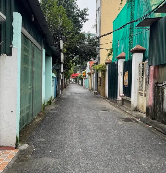 Nhà riêng 58m2 tại Long Biên. Ô tô đỗ cửa, gần công viêc trường học, gần chợ. Giá bán 4.9 tỷ... Bán nhà riêng tại Việt Hưng, Hà Nội 01