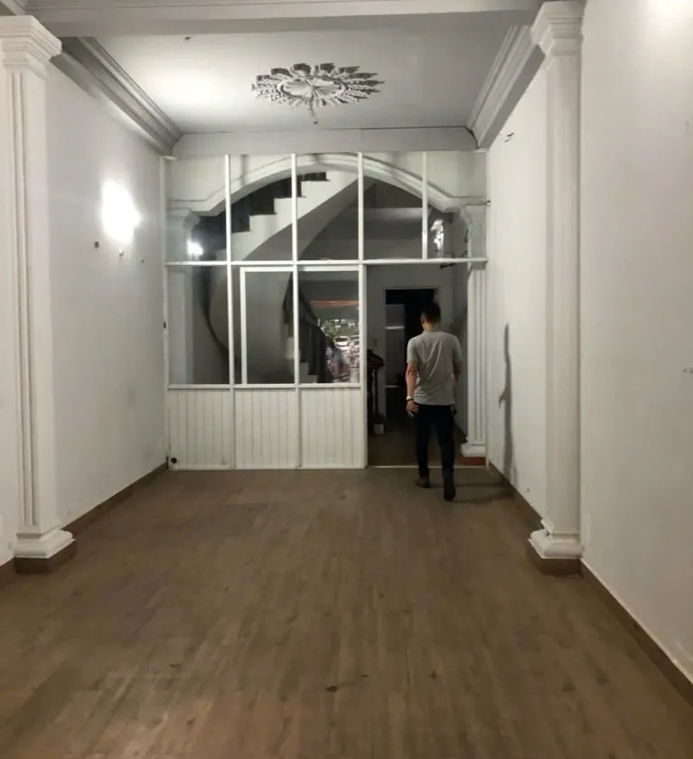 Bán nhà mặt phố trung tâm Quận Tân Bình, diện tích 106 m2, vị trí hiếm có... Bán nhà mặt phố tại Tân Sơn Nhất, Hồ Chí Minh 01