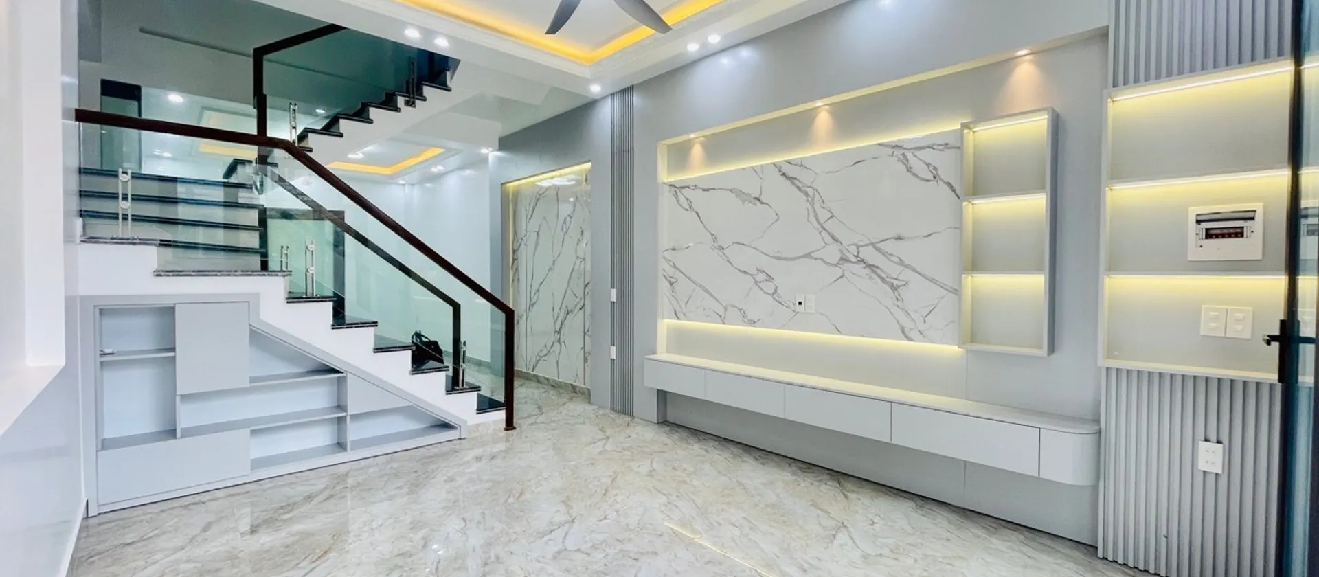 Nhà phố hiện đại 4 tầng sang trọng tại Phương Lưu Vạn Mỹ... Bán nhà riêng tại Ngô Quyền, Hải Phòng 01