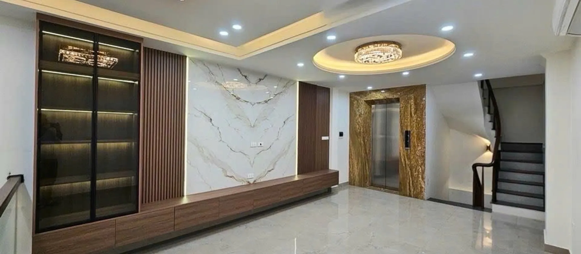Nhà phân lô Quân Đội, ô tô qua cửa, sổ đỏ sẵn... Bán nhà riêng tại Thanh Xuân, Hà Nội 01