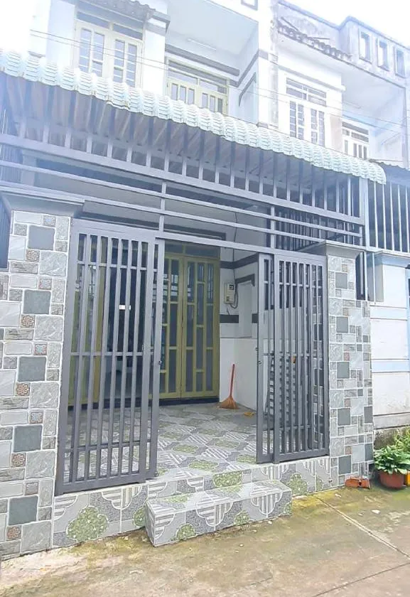 Bán nhà riêng 2 tầng tại xã Bà Điểm, Hồ Chí Minh, hẻm xe hơi 4m, pháp lý cơ sở... Bán nhà riêng tại Bà Điểm, Hồ Chí Minh 01