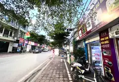 MẶT PHỐ TRUNG TÂM VĂN GIANG- HƯNG YÊN- GIÁ TỐT- ĐẦU TƯ- KINH DOANH.
💥HẠ CHÀO HƠN 2 TỶ - BÁN GẤP
.... Bán nhà mặt phố tại Phụng Công, Hưng Yên 03