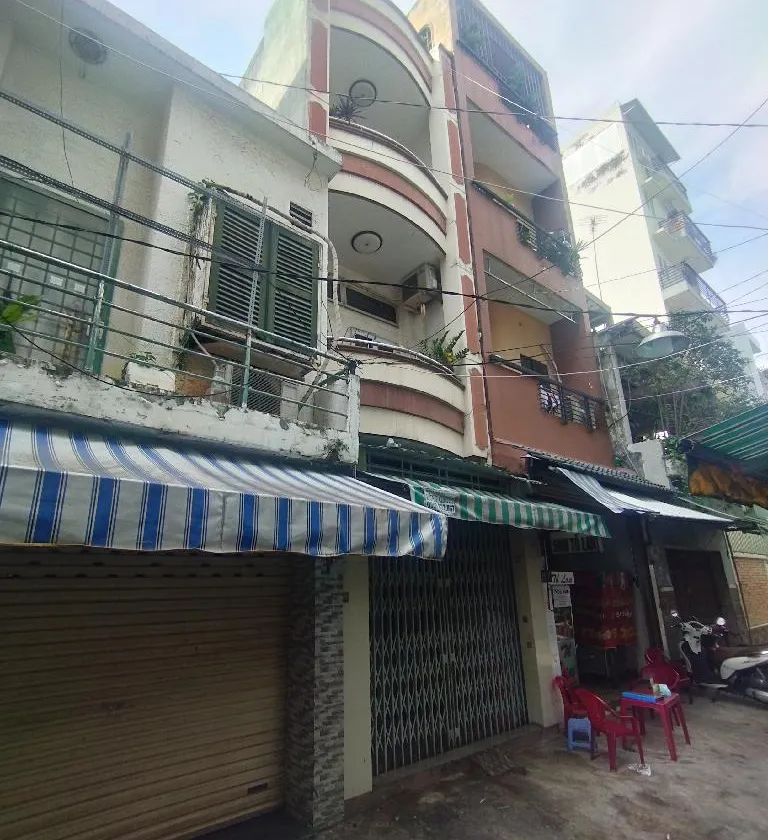 Bán nhà riêng 4 tầng 6 phòng ngủ tại phường Nhiêu Lộc, Quận 3, TP.HCM... Bán nhà riêng tại Nhiêu Lộc, Hồ Chí Minh 01