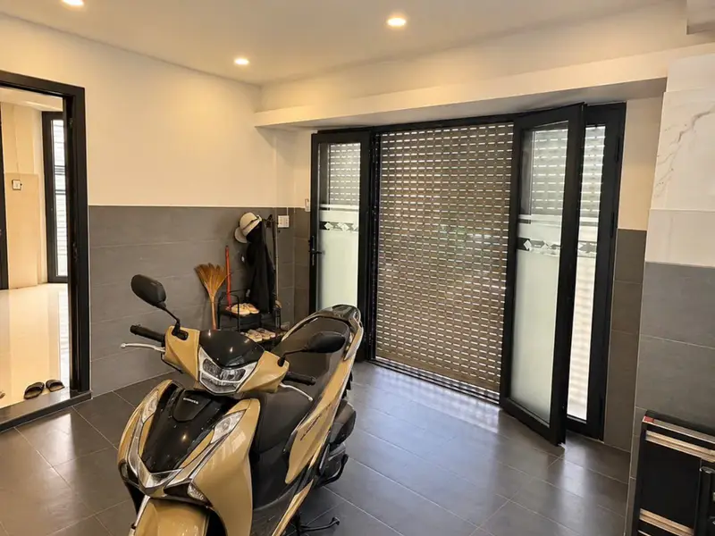 Nhà Căn Góc không lộ giới - 5 Tầng mới Keng - 4x10m - Tặng Full Nội Thất Xịn... Bán nhà mặt phố tại Tân Hòa, Hồ Chí Minh 01
