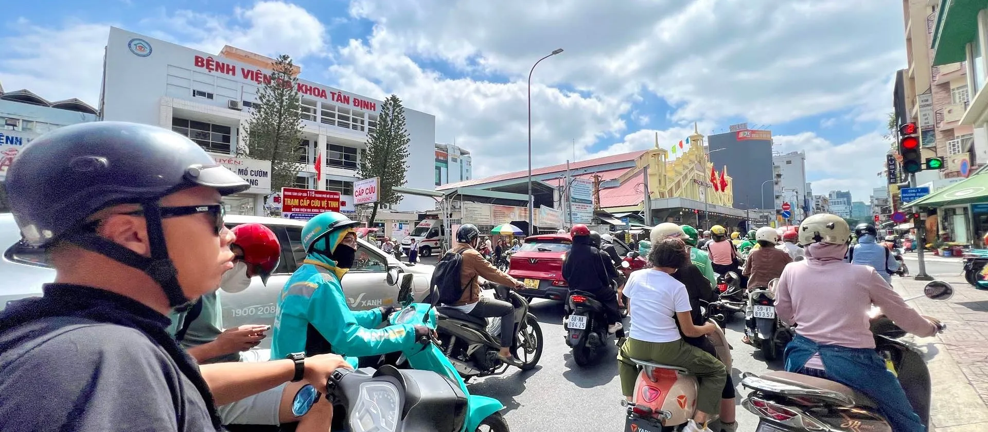 Nhà rộng 3 tầng hẻm yên tĩnh, gần Phú Nhuận - Quận 1... Bán nhà riêng tại Cầu Kiệu, Hồ Chí Minh 01
