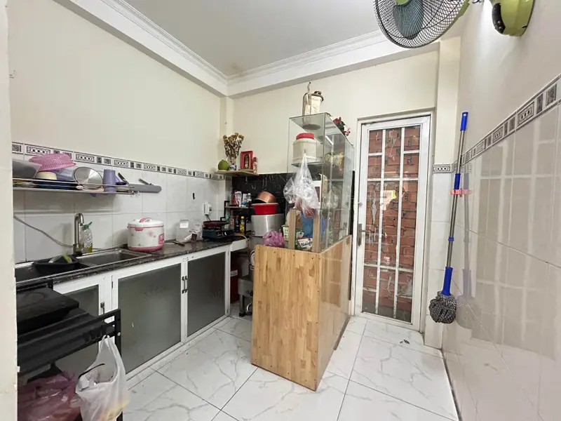 Nhà 4 tầng cho thuê 15 triệu/tháng tại phường Hoà Hưng Quận 10... Bán nhà riêng tại Hòa Hưng, Hồ Chí Minh 01