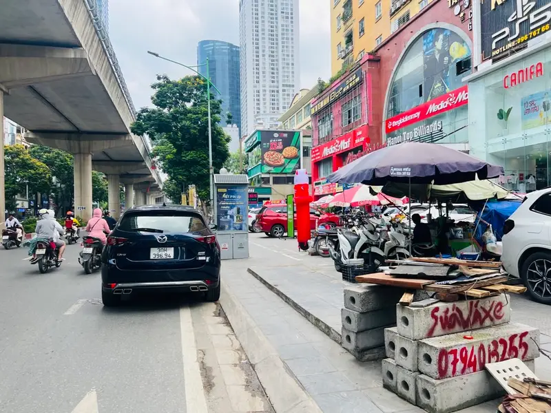 B. Tòa văn phòng mặt phố 9 tầng, Cầu Giấy, Hà Nội, vị trí siêu dòng tiền, 263m2, chào 210 tỷ... Bán nhà mặt phố tại Cầu Giấy, Hà Nội 01