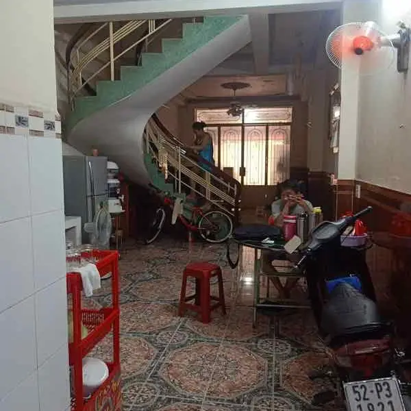Nhà 2 mặt tiền 3 tầng, 4 phòng ngủ, diện tích 69m2 tại Tân Bình... Bán owner_side tại Bảy Hiền, Hồ Chí Minh 01