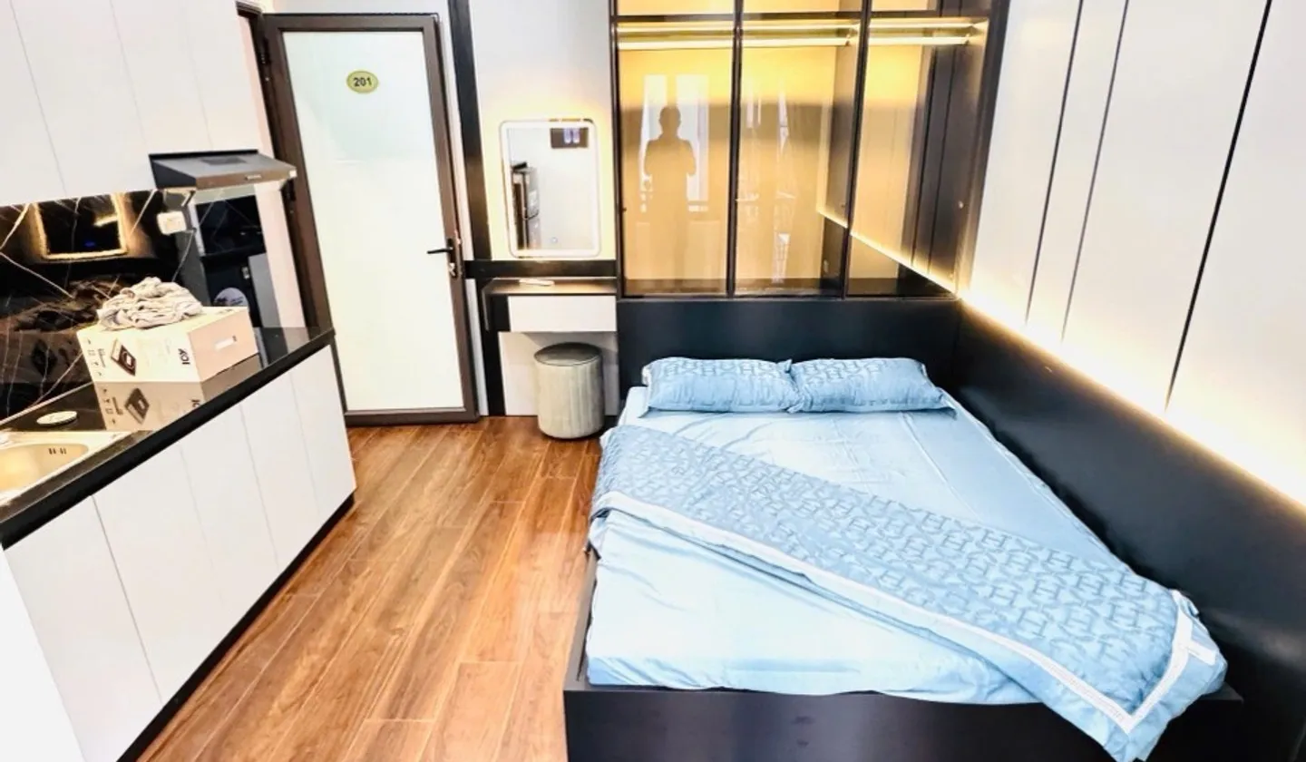 Bán tòa nhà khu Trung Phụng 💥 Kinh doanh CHDV thu 50 tr/th, 40m2 x 5 tầng 12 phòng khép kín 6.x tỷ... Bán chung cư mini tại Văn Miếu - Quốc Tử Giám, Hà Nội 01