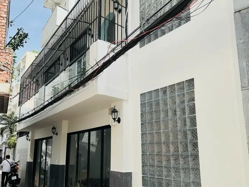Nhà Nguyễn Văn Đậu P.5 Bình Thạnh 47m2- | 6.1 tỷ (TL)
💥NGANG BỀ THẾ... Bán nhà riêng tại Bình Lợi Trung, Hồ Chí Minh 01