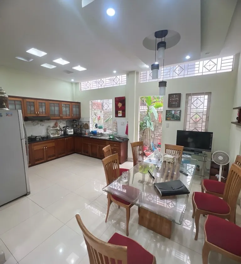 Bán biệt thự mặt tiền 817 Tạ Quang Bửu, Quận 8... Bán nhà mặt phố tại Chánh Hưng, Hồ Chí Minh 01