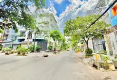 NHÀ HIỆP BÌNH 4 TẦNG 4PN GIÁP BÌNH THẠNH ĐƯỜNG 8M SÂN Ô TÔ 7 CHỖ – GIÓ SÔNG MÁT RƯỢI... Bán nhà mặt phố tại Hiệp Bình, Hồ Chí Minh 02