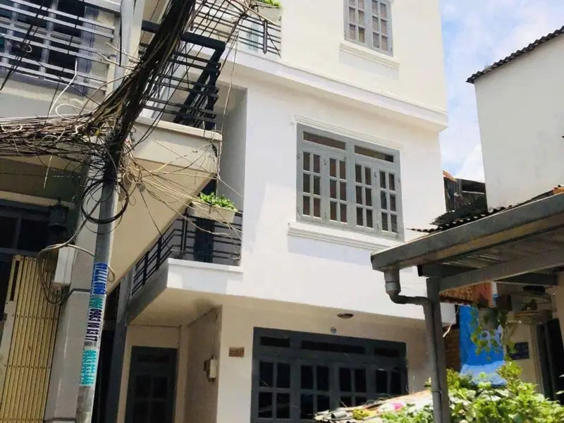 Bán nhà riêng 3 tầng tại phường Vạn Kiếp, 28 m², giá 4,15 tỷ VND... Bán nhà riêng tại Gia Định, Hồ Chí Minh 01