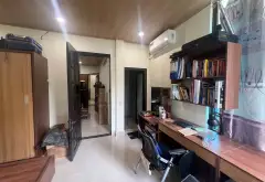 Nhà riêng 4 tầng tại Ngọc Lâm, Long Biên gần sát mặt phố sầm uất như phố cổ, dòng tiền 20tr/tháng... Bán nhà riêng tại Bồ Đề, Hà Nội 01