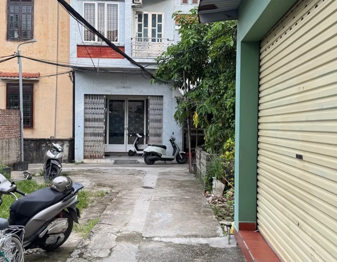 Bán đất tặng nhà cấp 4 tại Khúc Lập, Kiến An, Hải Phòng, hướng Đông, mặt tiền 4.9m... Bán đất tại Kiến An, Hải Phòng 01