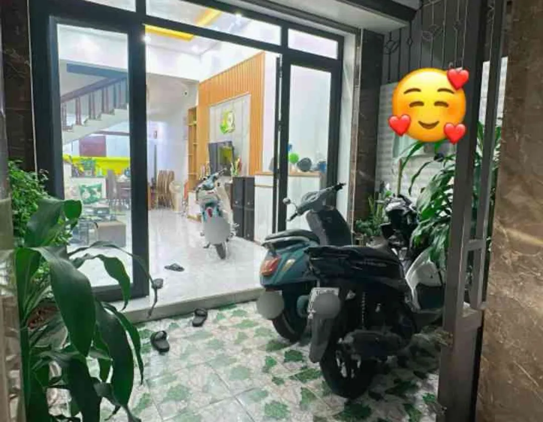 Nhà sân riêng nở hậu, Nguyễn Hữu Tuệ giá sốc chỉ 3.3 tỷ.... Bán nhà riêng tại Gia Viên, Hải Phòng 01