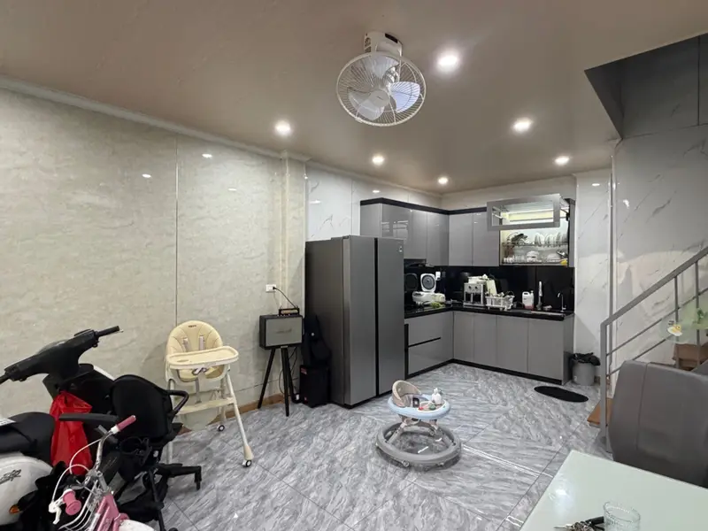Nhà 3 tầng ô tô vào nhà, siêu tiện ích tại Cầu Giấy... Bán nhà riêng tại Cầu Giấy, Hà Nội 01