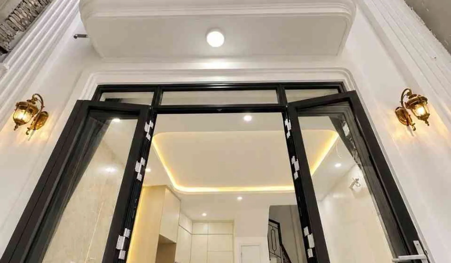 Nhà riêng 36m2 x 5 tầng hiếm có, mặt tiền rộng tại trung tâm Nguyễn Đức Cảnh, vào ở ngay.... Bán nhà riêng tại Tương Mai, Hà Nội 01