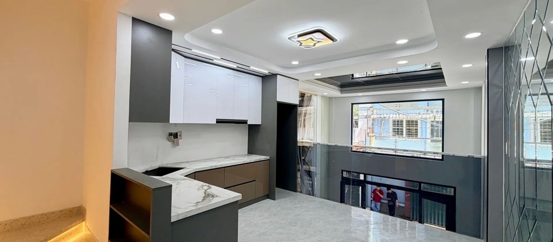 Nhà 6 tầng hiện đại, thang máy, vị trí đắc địa Tân Sơn Hòa... Bán nhà riêng tại Tân Sơn Hòa, Hồ Chí Minh 01