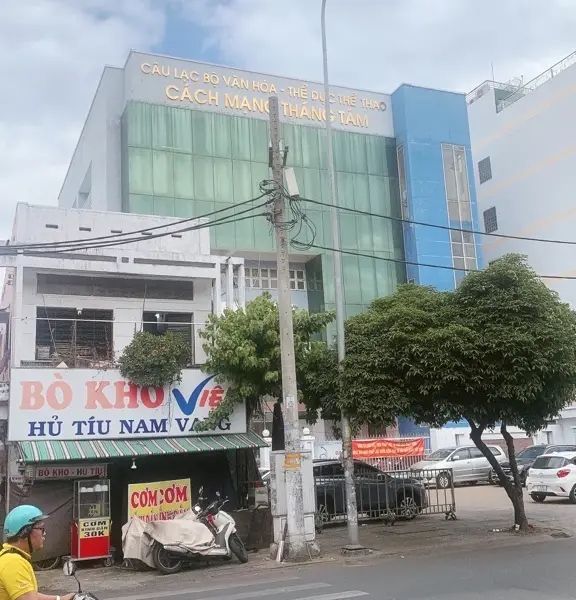 Tuyệt Phẩm 5 Tầng Kinh Doanh Sầm Uất Giữa Trung Tâm Quận 10... Bán owner_side tại Tân Sơn Nhất, Hồ Chí Minh 01