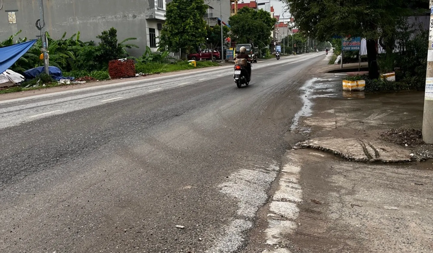 BÁN GẤP LÔ ĐẤT ĐỊNH CƯƠNG, GIA BÌNH – CHỈ 2 TỶ (Ô TÔ 7 CHỖ VÀO TẬN NHÀ) Diện tích: 121m² | Mặt tiền... Bán đất tại Gia Bình, Bắc Ninh 01