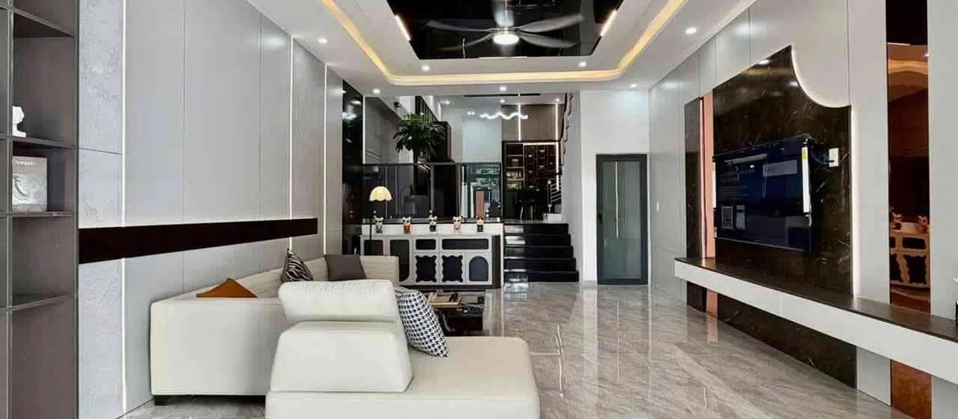 Nhà mặt phố 3 tầng gần biển, không gian sống & kinh doanh tuyệt vời... Bán nhà mặt phố tại Thanh Khê, Đà Nẵng 01