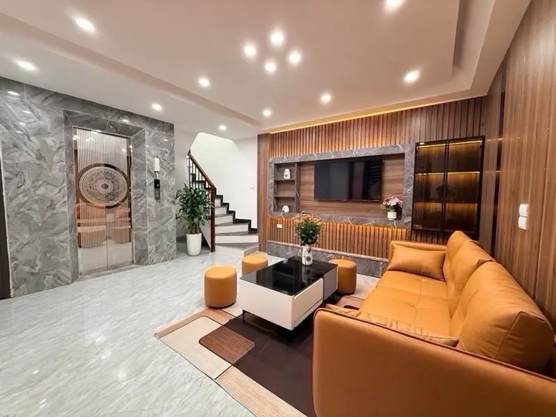 🎯🌏HƠN 9 TỶ.NHÀ KIM GIANG–CẦU LỦ 31M2 x 6 TẦNG 🎯 THANG MÁY, FULL NỘI THẤT, NGÕ 3M, 20M RA NGÕ 7M.... Bán nhà riêng tại Định Công, Hà Nội 01